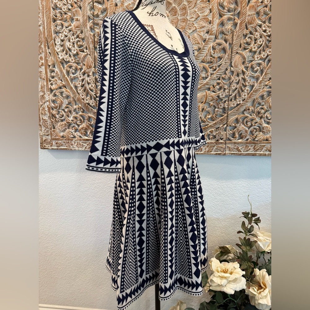 Nina Leonard Navy Blue & White Knit Midi Length Dress- size XL - Picture 3 of 11